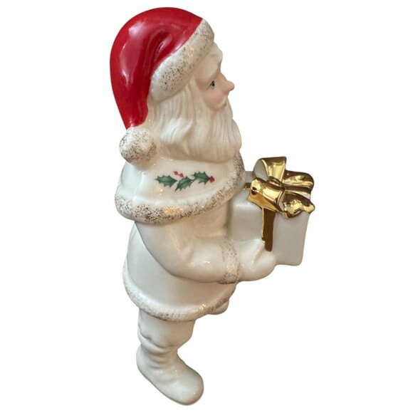 Lenox Santas Macy's Gift Figurine 2015 Santa Claus With Gift Box 7" Tall Porcela - Picture 7 of 8